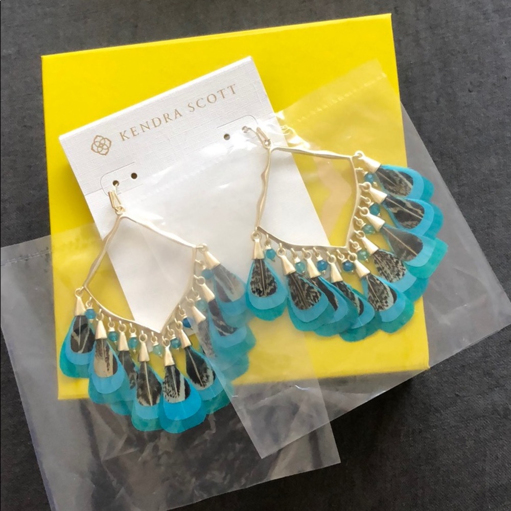 Kendra Scott feather earrings